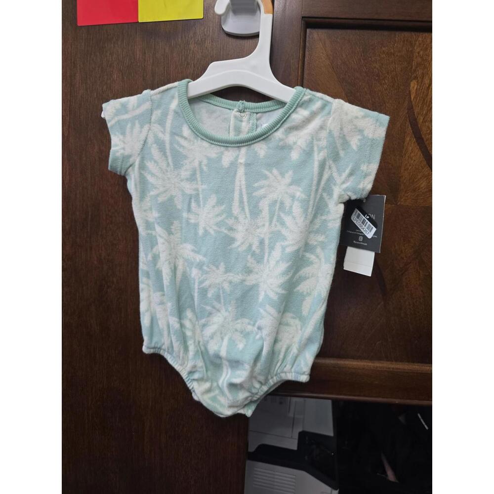 0 To 3m brand new outfit from target item 393